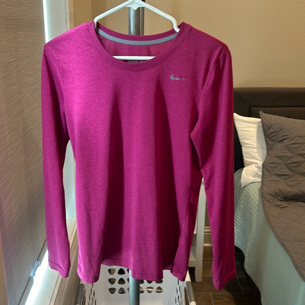 Nike DriFit Long Sleeve Shirt